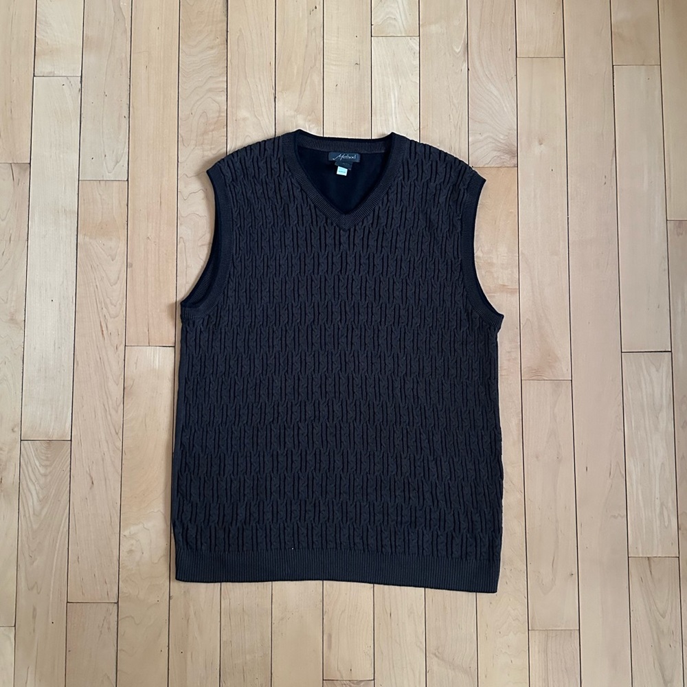 Vintage Method Sweater Vest